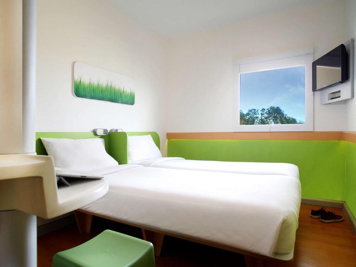 Cordia Hotel Surabaya Airport - Hotel Dalam Bandara - Formerly Ibis Budget Surabaya Airport Sidoarjo Exterior foto