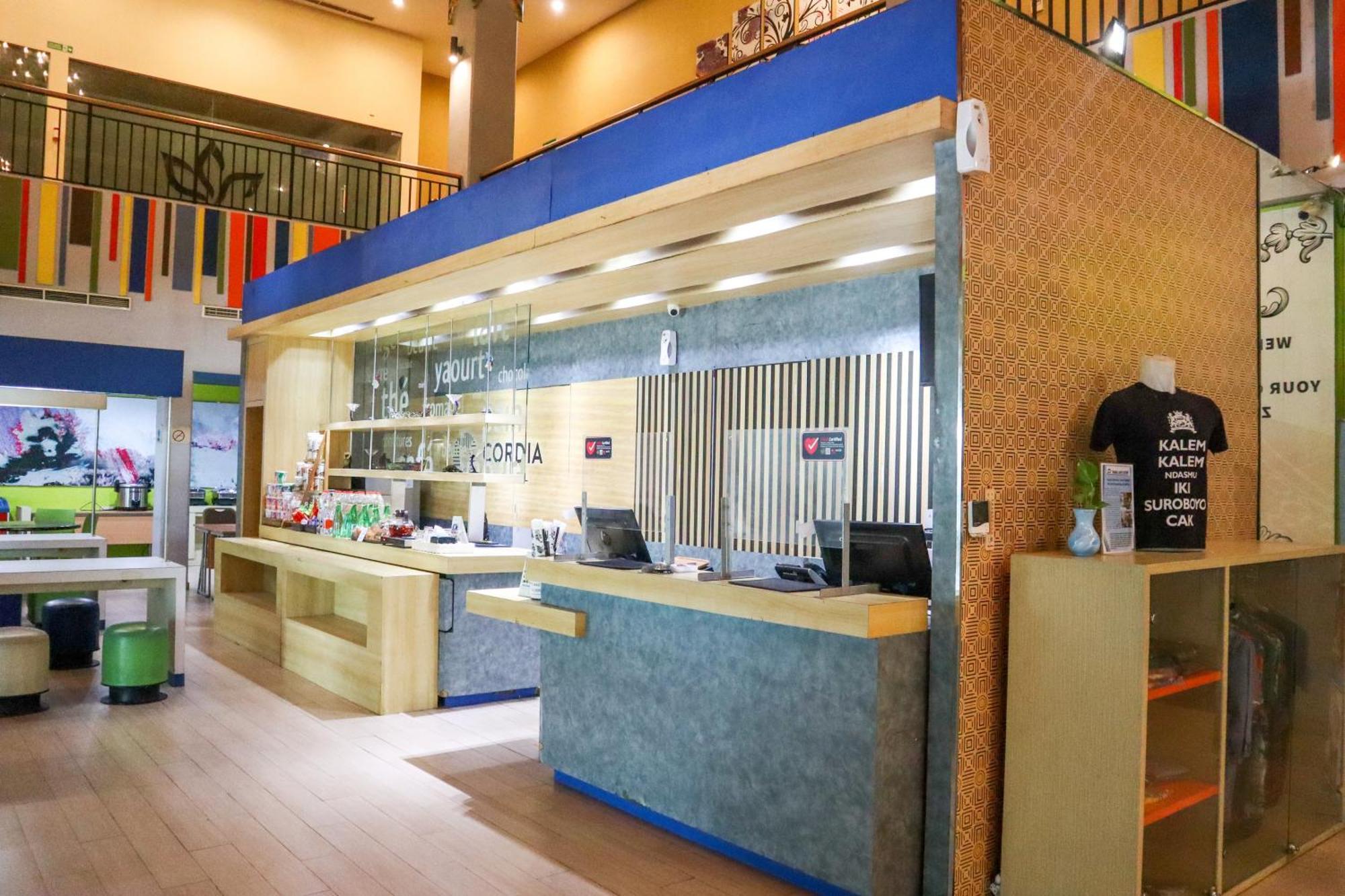 Cordia Hotel Surabaya Airport - Hotel Dalam Bandara - Formerly Ibis Budget Surabaya Airport Sidoarjo Exterior foto