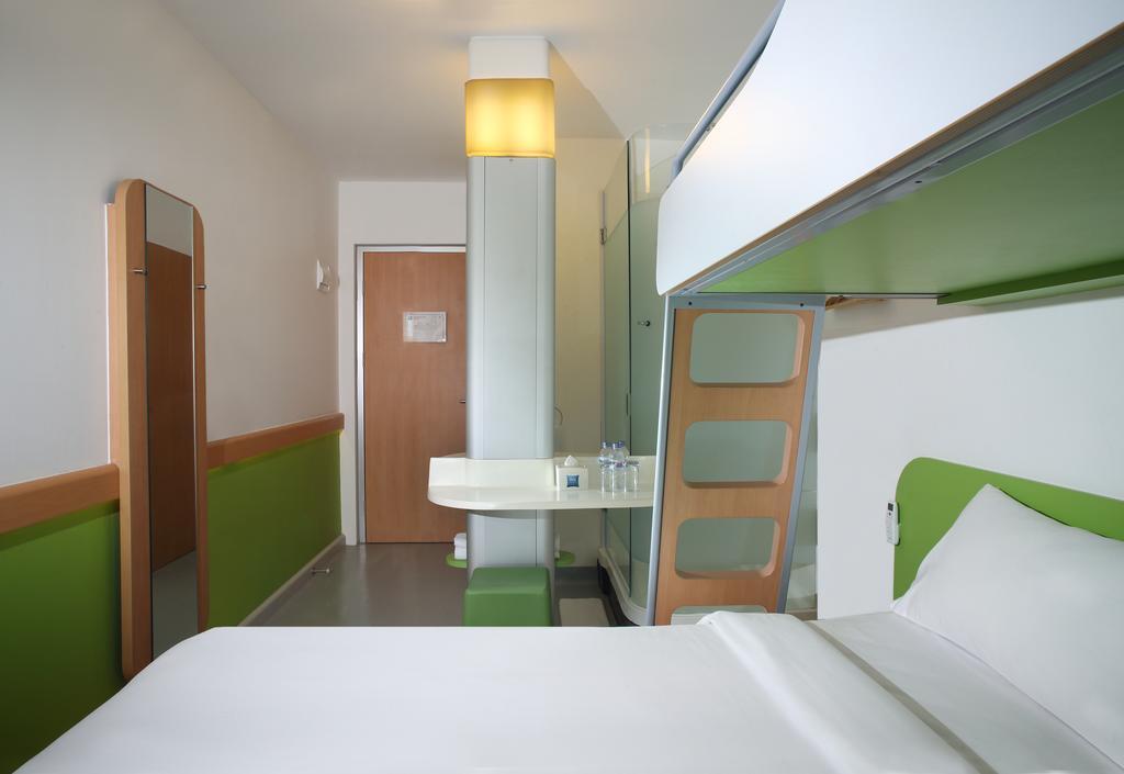 Cordia Hotel Surabaya Airport - Hotel Dalam Bandara - Formerly Ibis Budget Surabaya Airport Sidoarjo Exterior foto
